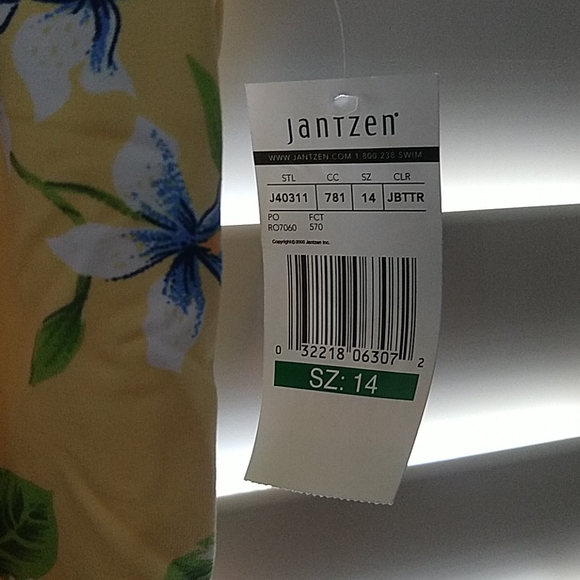 Jantzen Yellow Tropical One Piece Swimsuit - Picture 6 of 6